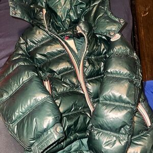 Moncler Kids Green Puffer Jacket in great condition just needs a new zipper 20$